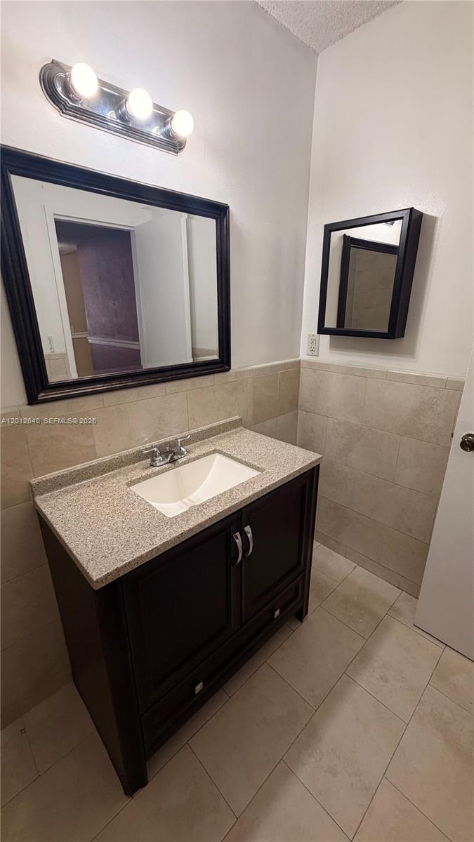9972 Southwest 88th Street, Unit 1125 Miami, FL 33176 - Photo 4 of 15