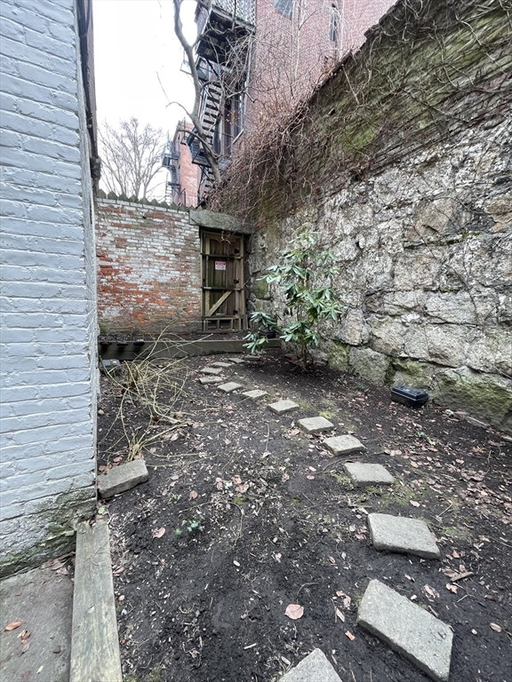 68 Myrtle Street, Unit 1 Boston, MA 02114 - Photo 2 of 15