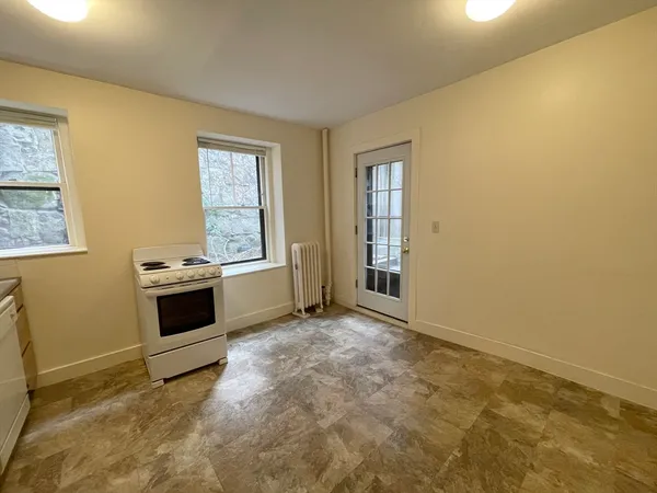 $3,200 | 68 Myrtle Street, Unit 1, Boston, MA 02114