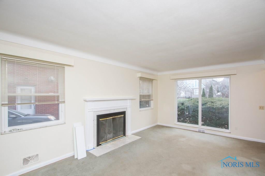 2120 Kensington Road Toledo, OH 43607 - Photo 8 of 25 Gallery Image 8