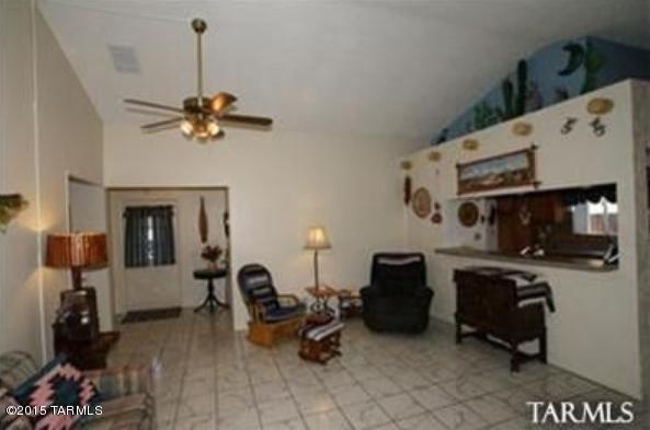 10473 East Overland Ridge Tucson, AZ 85730 - Photo 2 of 14 Gallery Image 2