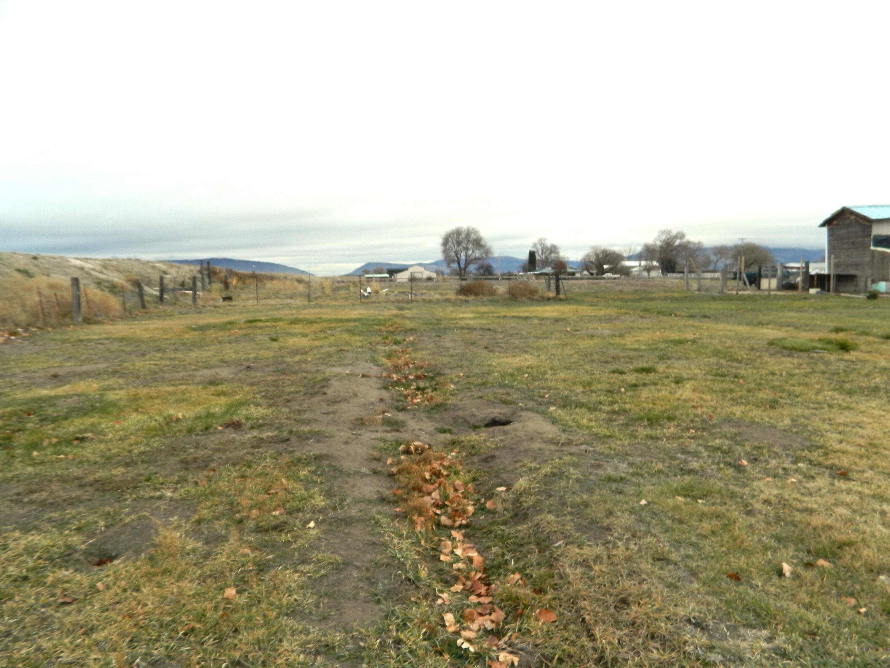 1267 Joe Wright Road Klamath Falls, OR 97603 - Photo 9 of 21 DSCN2532