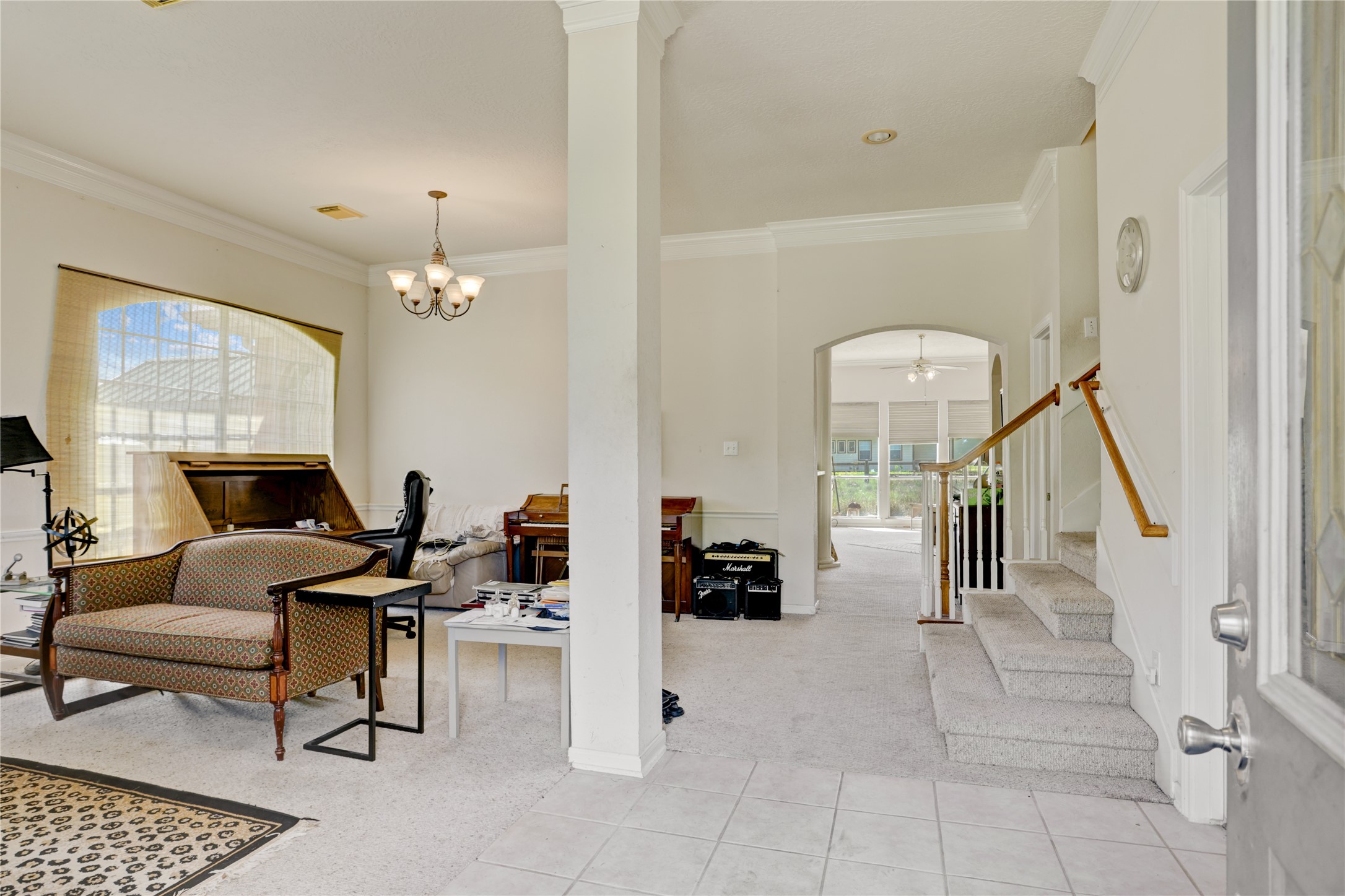 7022 Treaschwig Road Spring, TX 77373 - Photo 2 of 18 a living room with furniture