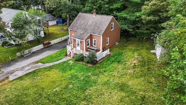 $449,900 | 20 Cooks Lane, Bellingham, MA 02019