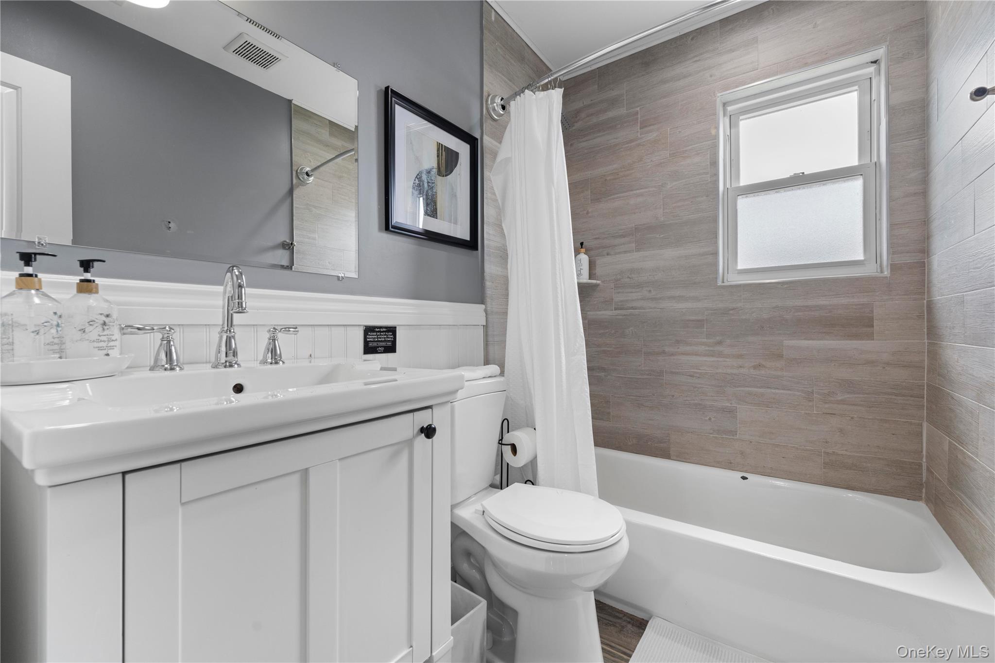 960 Clyde Road Baldwin, NY 11510 - Photo 14 of 24