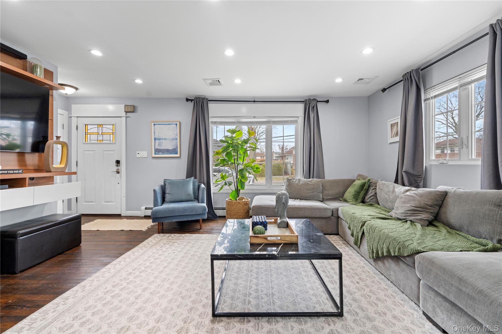 960 Clyde Road Baldwin, NY 11510 - Photo 5 of 24