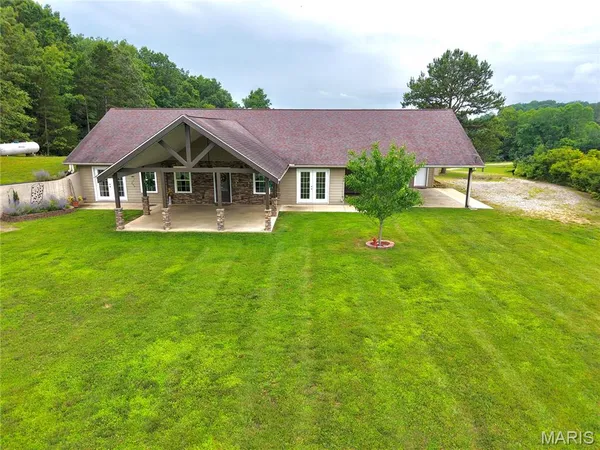 $475,000 | 86 Private Road, Piedmont, MO 63957