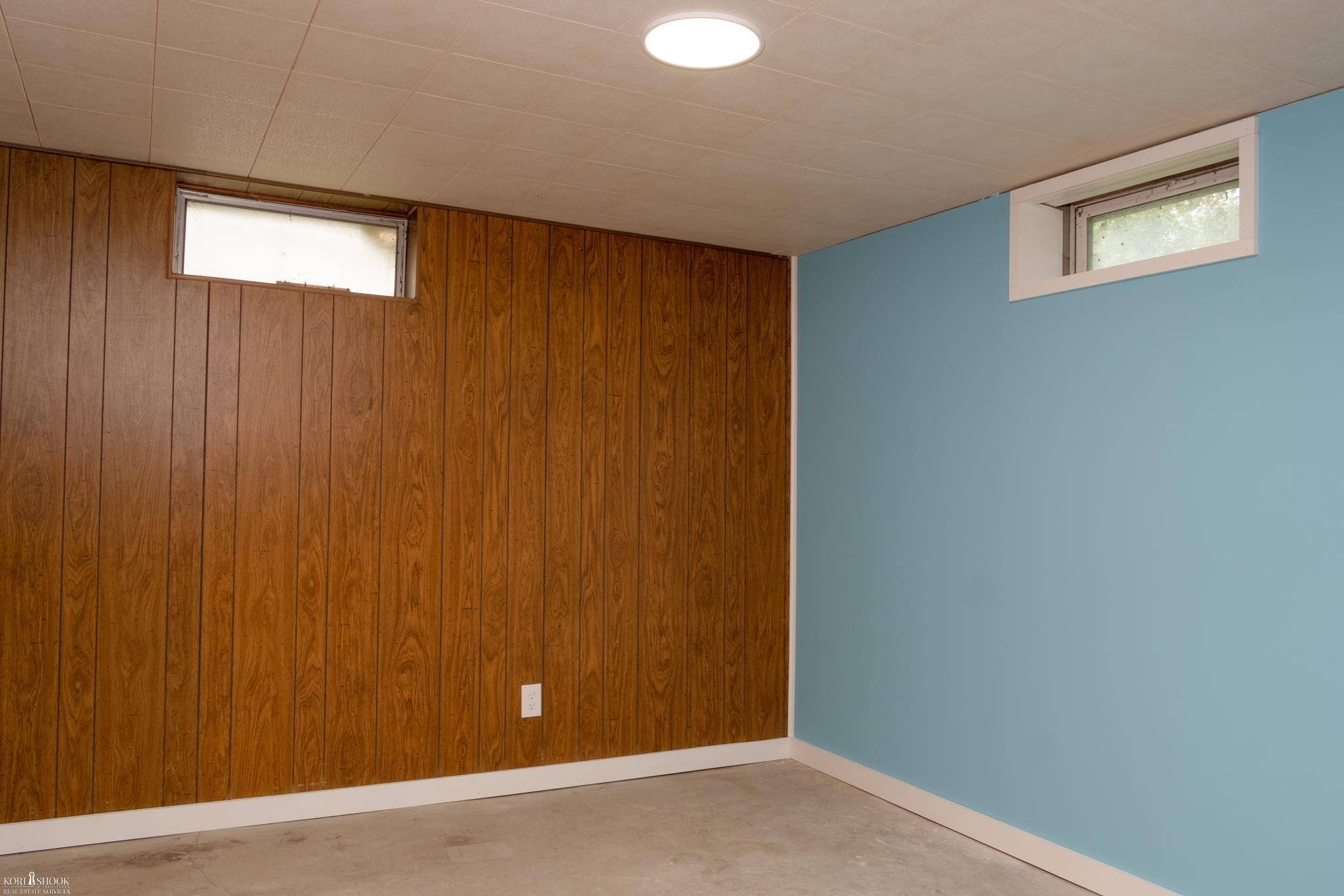 5515 Shipman Road Corunna, MI 48817 - Photo 21 of 29 50117471-20.JPG