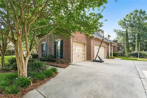 $855,000 | 474 Pencarrow Circle, Madisonville, LA 70447