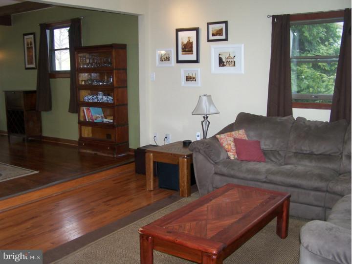 761 Valley Road Phoenixville, PA 19460 - Photo 12 of 22 Family Room