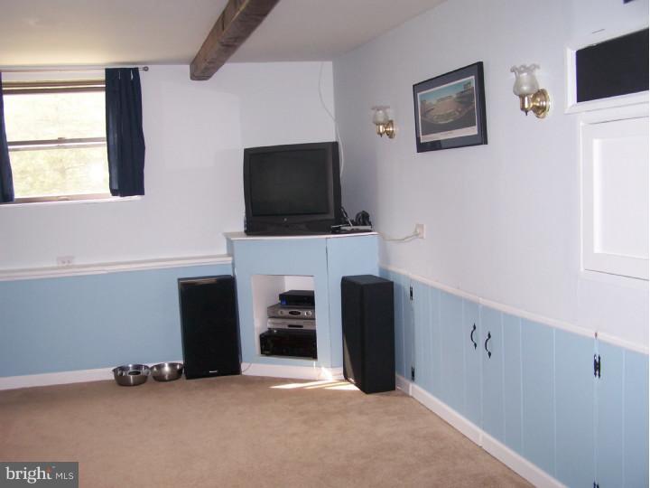 761 Valley Road Phoenixville, PA 19460 - Photo 18 of 22 Gallery Image 18