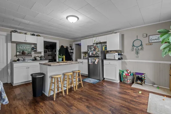 $245,000 | 326 West 6th Avenue, Oshkosh, WI 54902