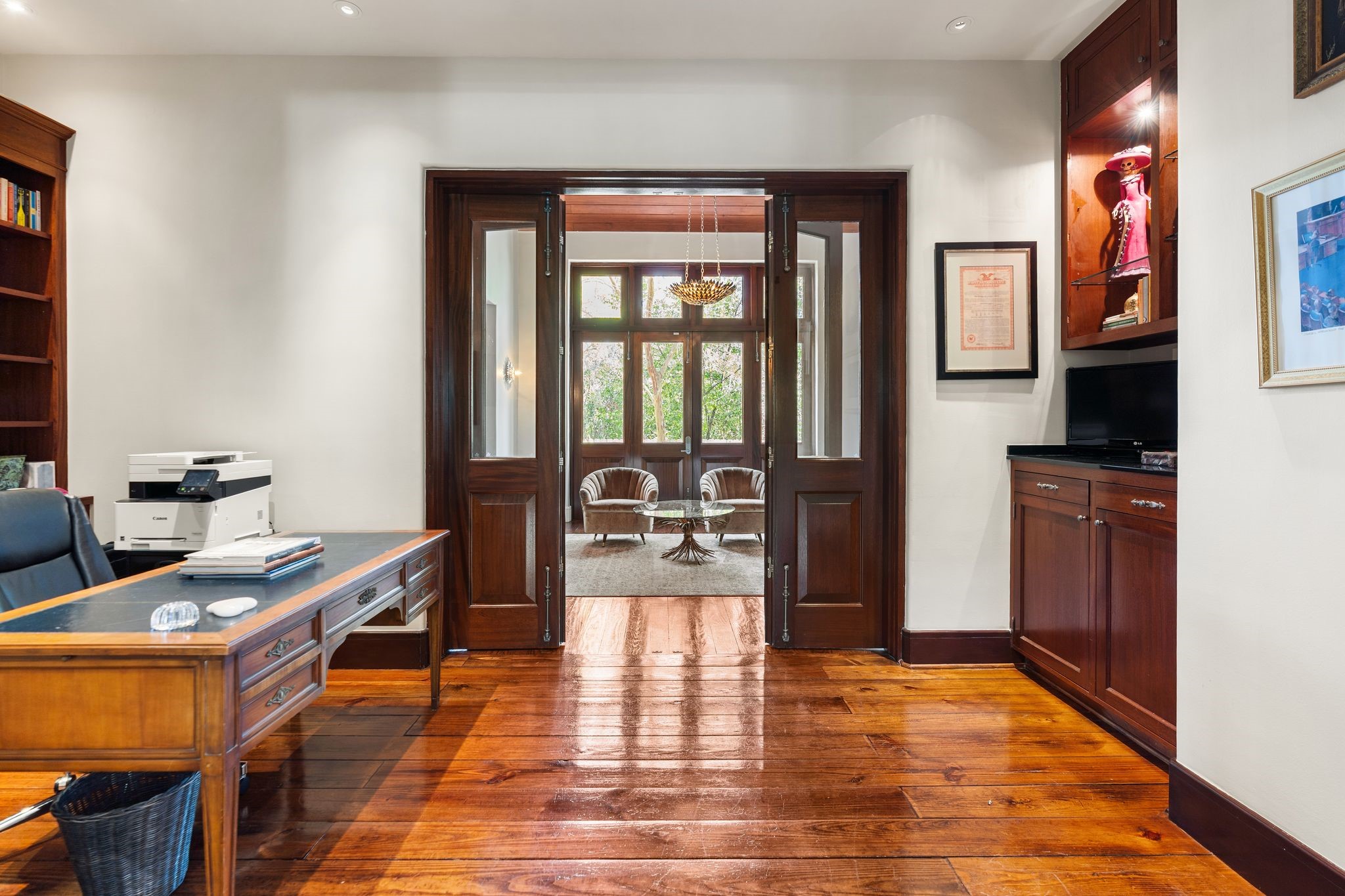 354 Piney Point Road Houston, TX 77024 - Photo 27 of 50