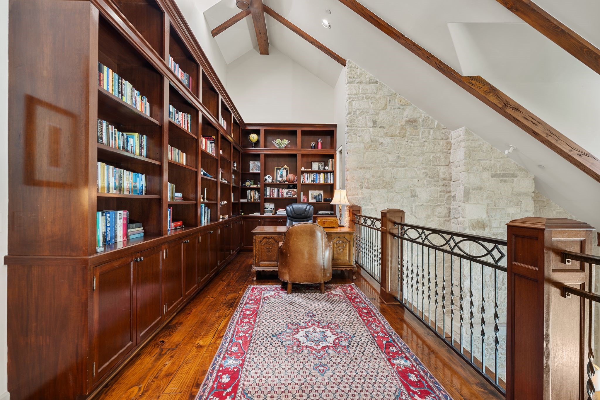 354 Piney Point Road Houston, TX 77024 - Photo 38 of 50