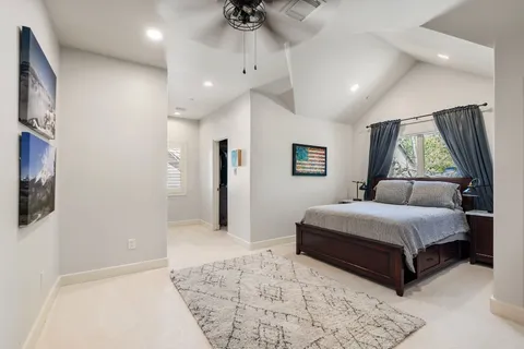 $4,995,000 | 354 Piney Point Road, Houston, TX 77024