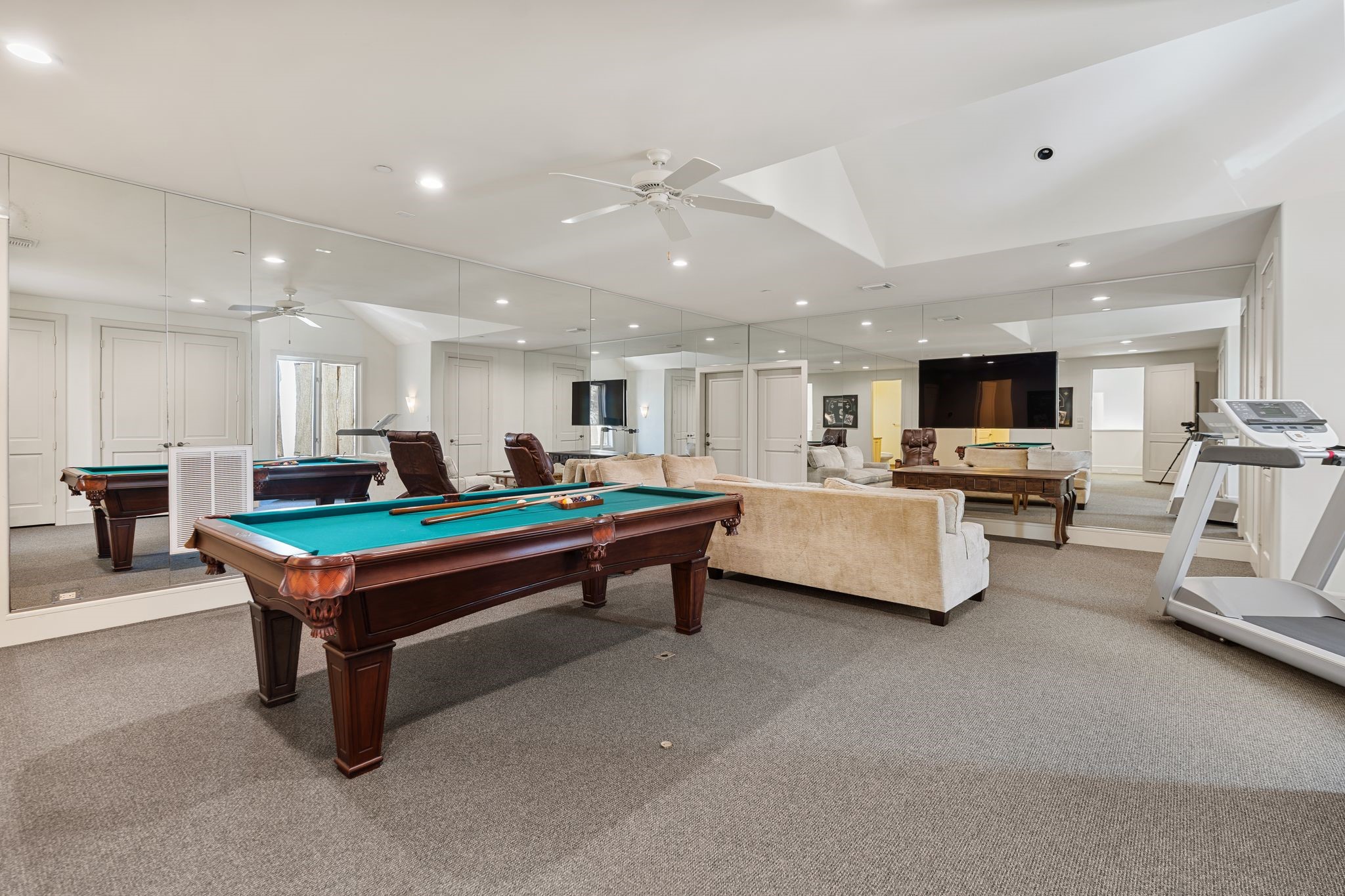 354 Piney Point Road Houston, TX 77024 - Photo 48 of 50