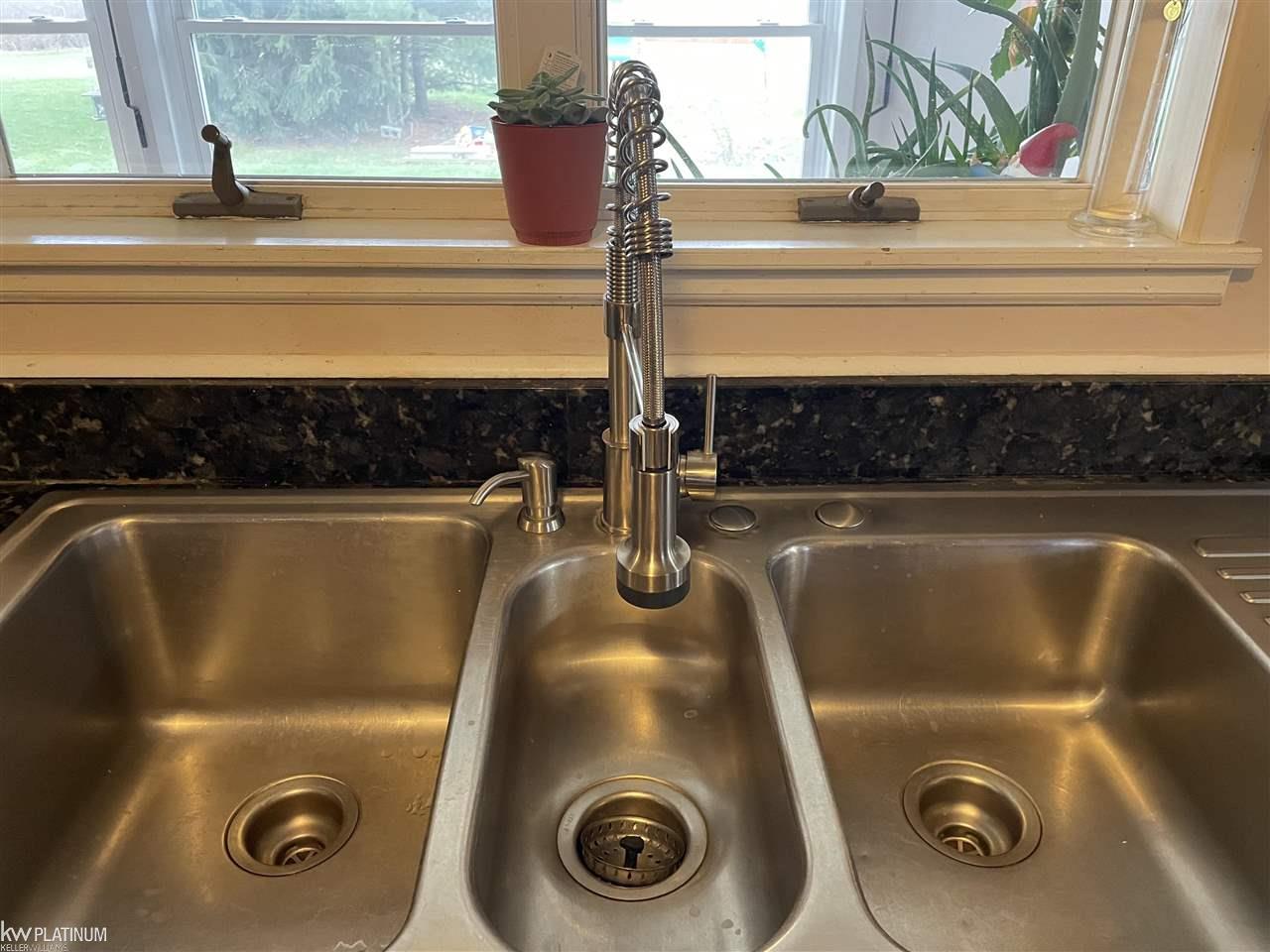875 Mayer Road St. Clair, MI 48079 - Photo 13 of 42