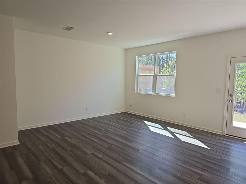 3560 Eagle Court Atlanta, GA 30331 - Photo 8 of 40