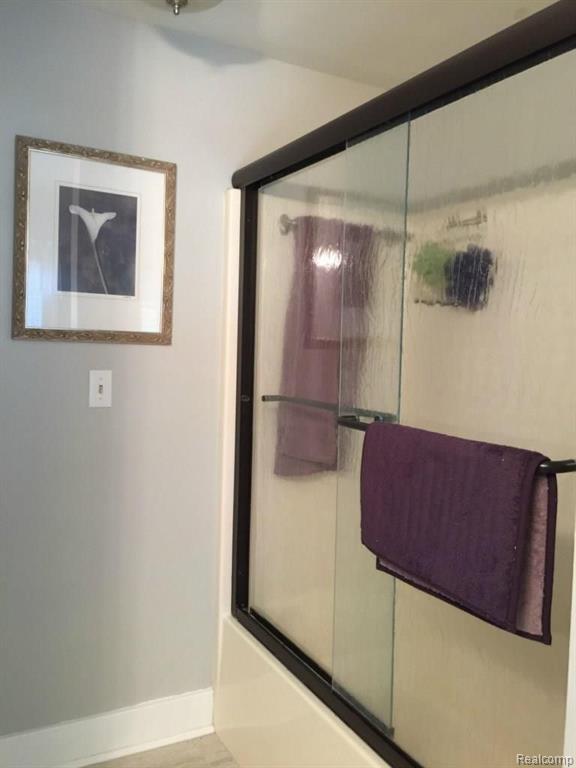 1895 Maxfield Road Hartland, MI 48353 - Photo 20 of 33 Gallery Image 20