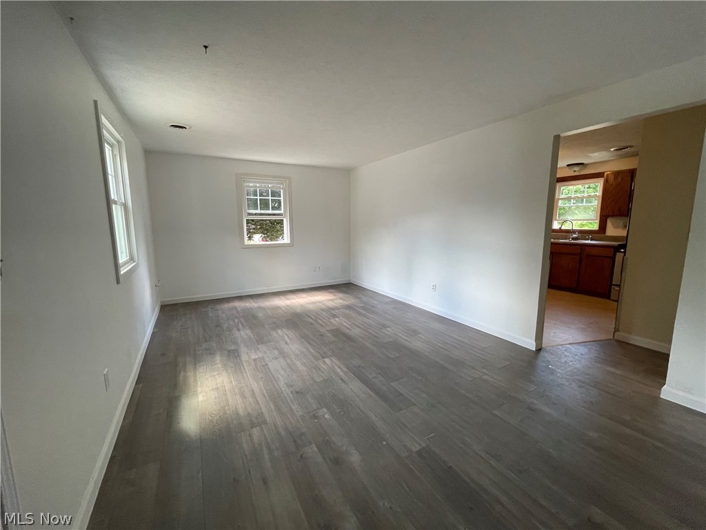 106 Hawk Ridge Rittman, OH 44270 - Photo 3 of 18 Gallery Image 3