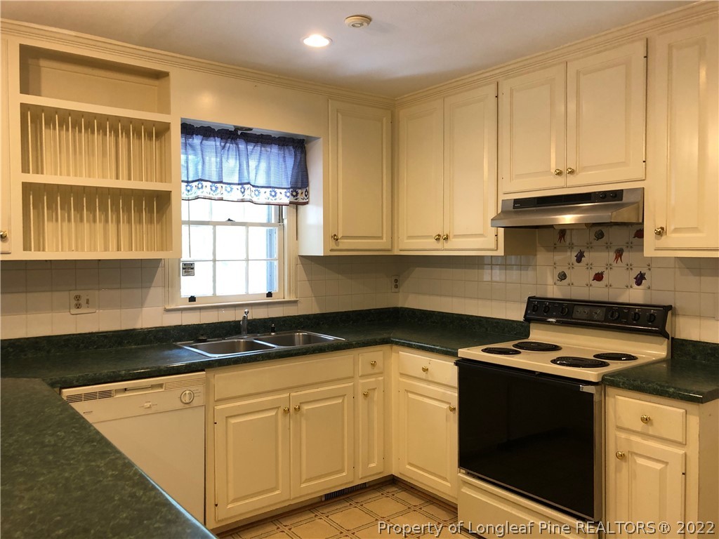 292 Rex Road St. Pauls, NC 28384 - Photo 21 of 35 Gallery Image 21