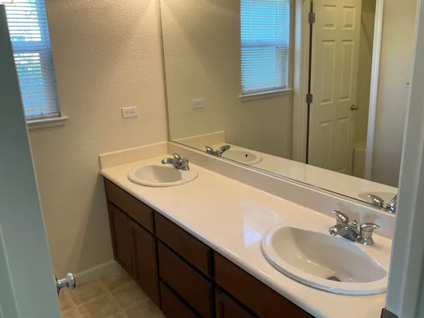 $3,995 | 1360 Tiffany Drive, Brentwood, CA 94513