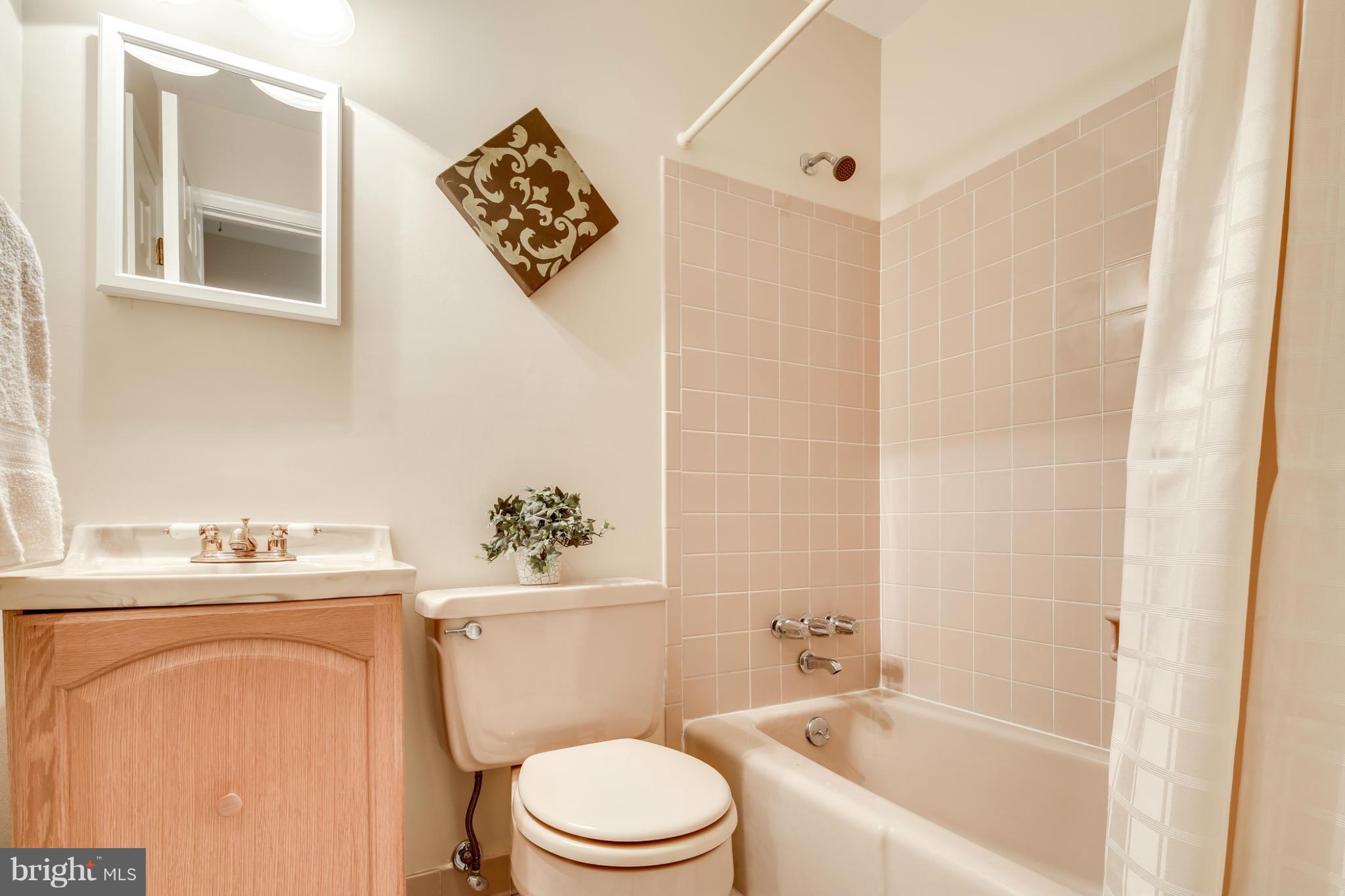 23929 Stringtown Road Clarksburg, MD 20871 - Photo 24 of 30 Bath