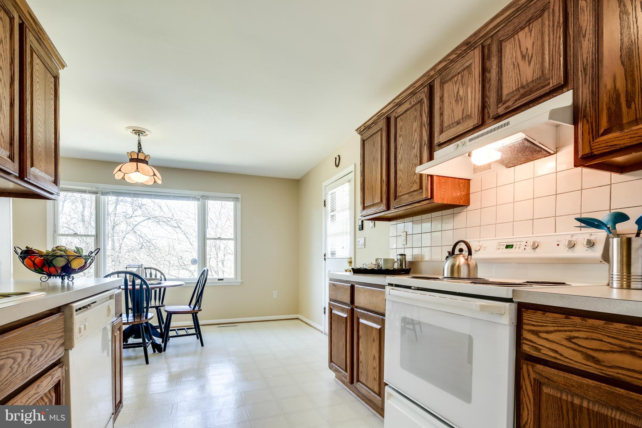 23929 Stringtown Road Clarksburg, MD 20871 - Photo 10 of 30 Kitchen