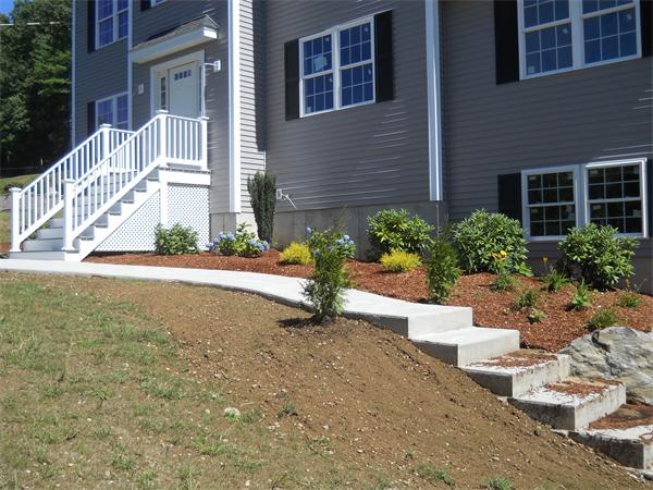 921 Salem Road Dracut, MA 01826 - Photo 4 of 19 Gallery Image 4