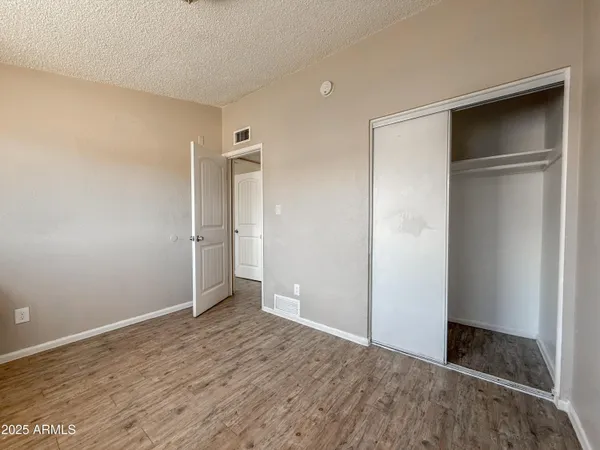 $895 | 2139 West Devonshire Avenue, Unit 3, Phoenix, AZ 85015