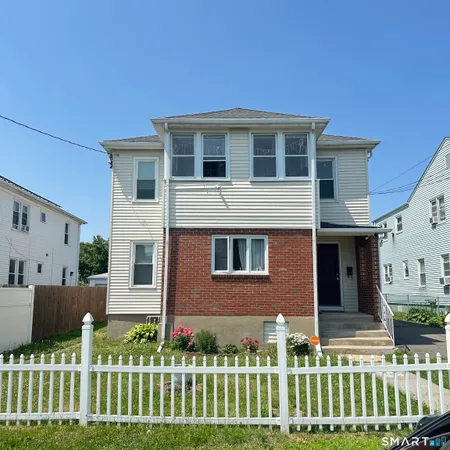 $425,000 | 44-46 Eaton Street, Hartford, CT 06114