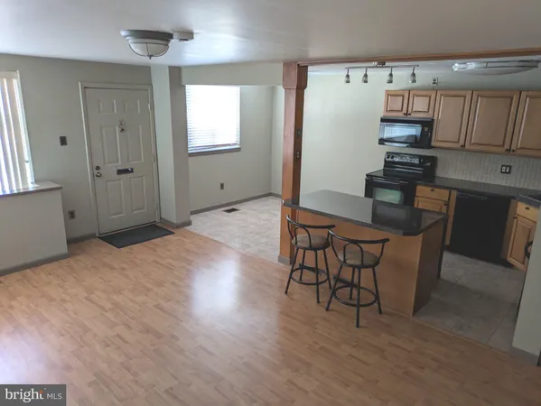 $168,500 | 100 West Glenolden Avenue, Unit U20, Glenolden, PA 19036