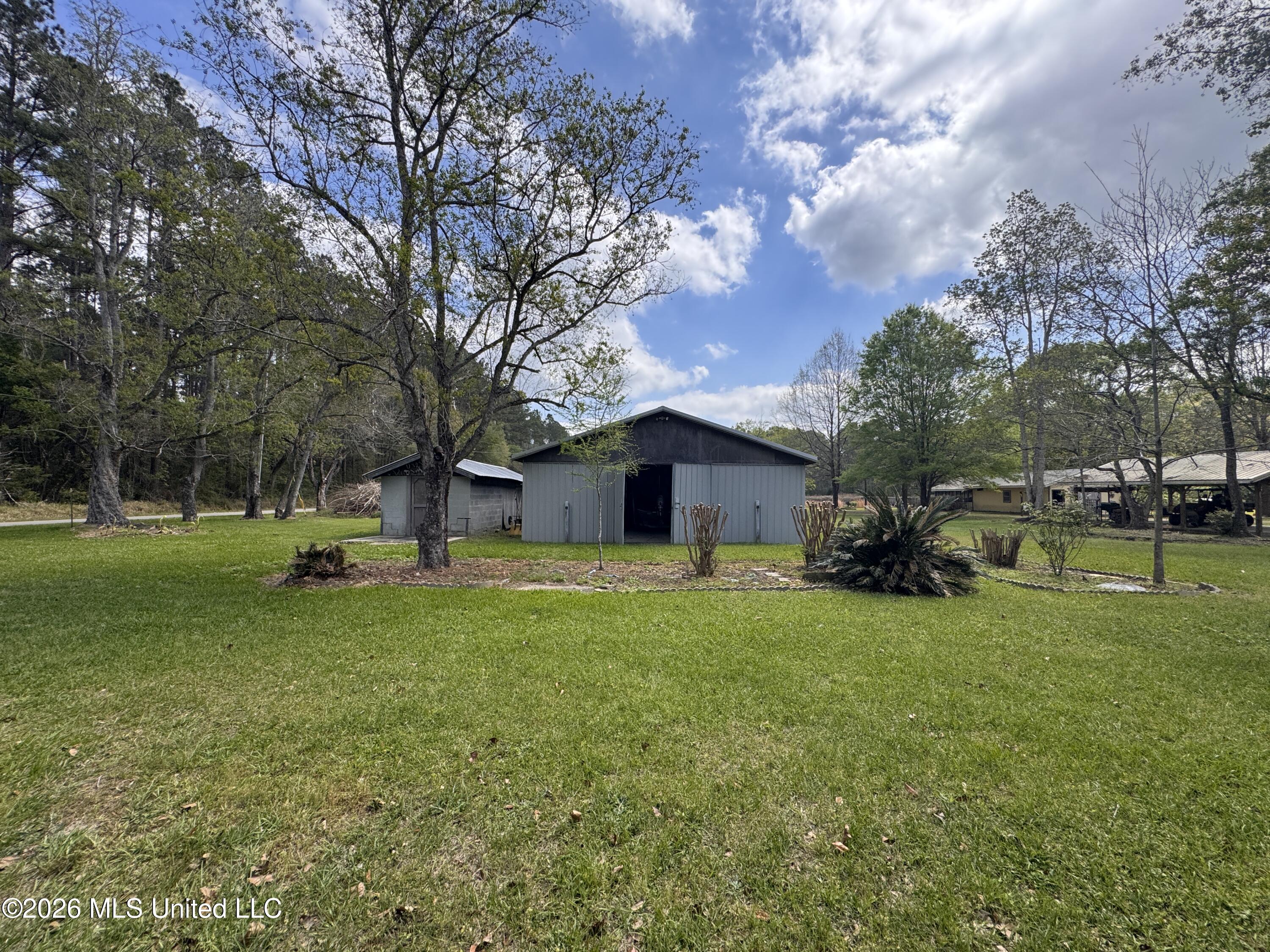 153 Ida Miller Road Lucedale, MS 39452 - Photo 17 of 23 IMG_5503