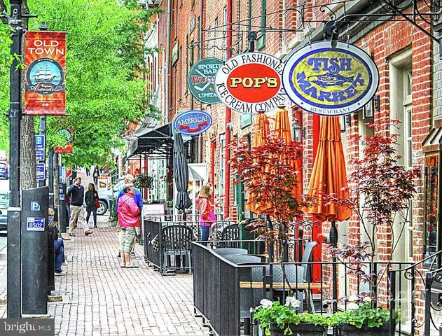 $794,400 | 8531 Mount Vernon Highway, Alexandria, VA 22309