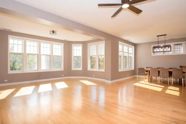 $3,500 | 1216 East Hyde Park Boulevard, Unit 4S, Chicago, IL 60615