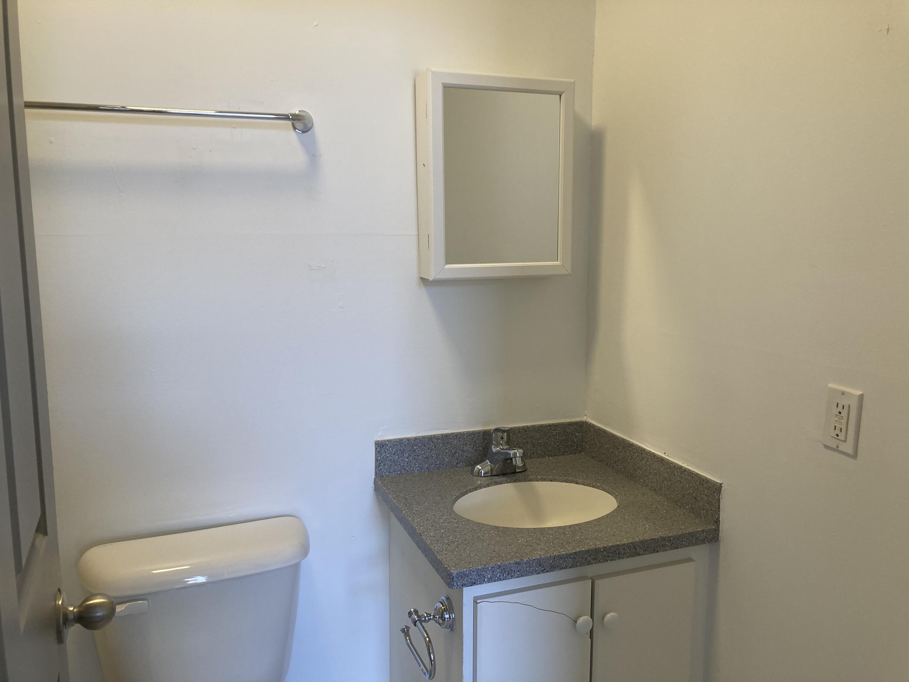 1050 Broad Street Augusta, GA 30901 - Photo 5 of 8 image-20250926-153610-1fa03658