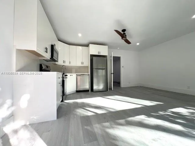 $1,700 | 2645 Southeast 1st Court, Unit 3, Pompano Beach, FL 33062