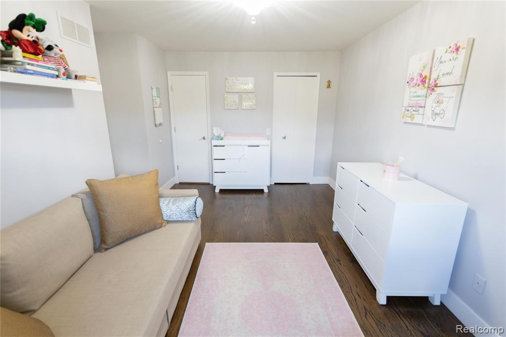 2801 Derby Road Troy, MI 48084 - Photo 13 of 40