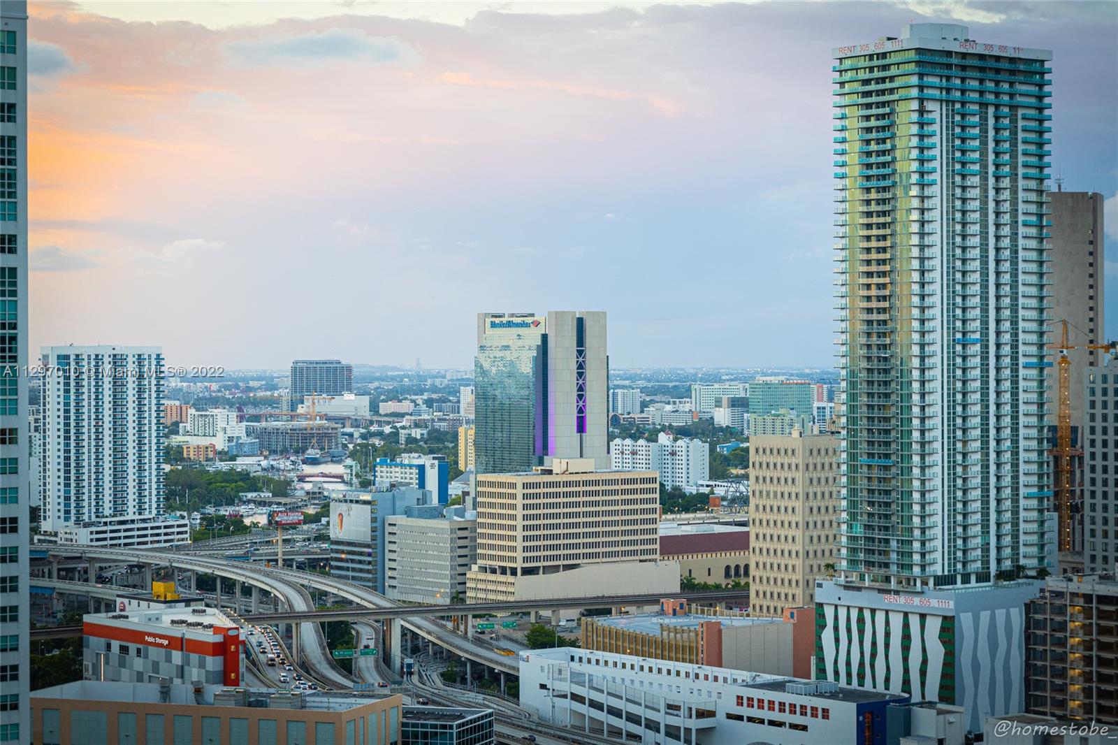 485 Brickell Avenue, Unit 3003 Miami, FL 33131 - Photo 3 of 17 a view of a city with tall buildings