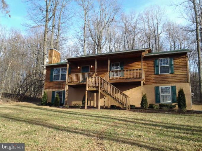 1086 Old Linden Road Linden, VA 22642 - Photo 2 of 19 Exterior (Front)