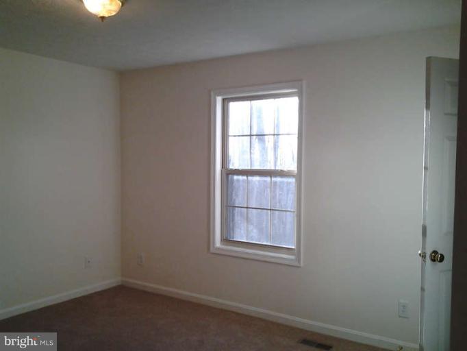 1086 Old Linden Road Linden, VA 22642 - Photo 8 of 19 Bedroom1