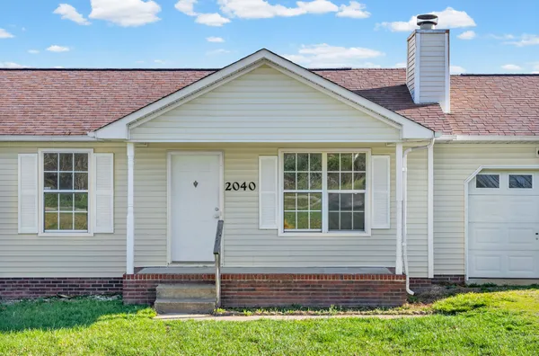 $220,000 | 2040 Carneal Lane, Oak Grove, KY 42262