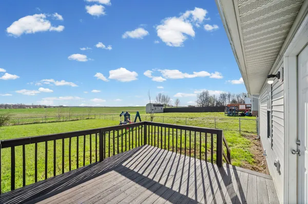 $220,000 | 2040 Carneal Lane, Oak Grove, KY 42262