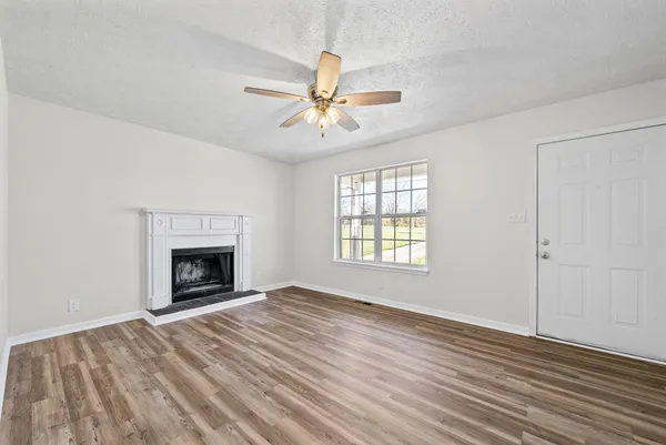 $220,000 | 2040 Carneal Lane, Oak Grove, KY 42262