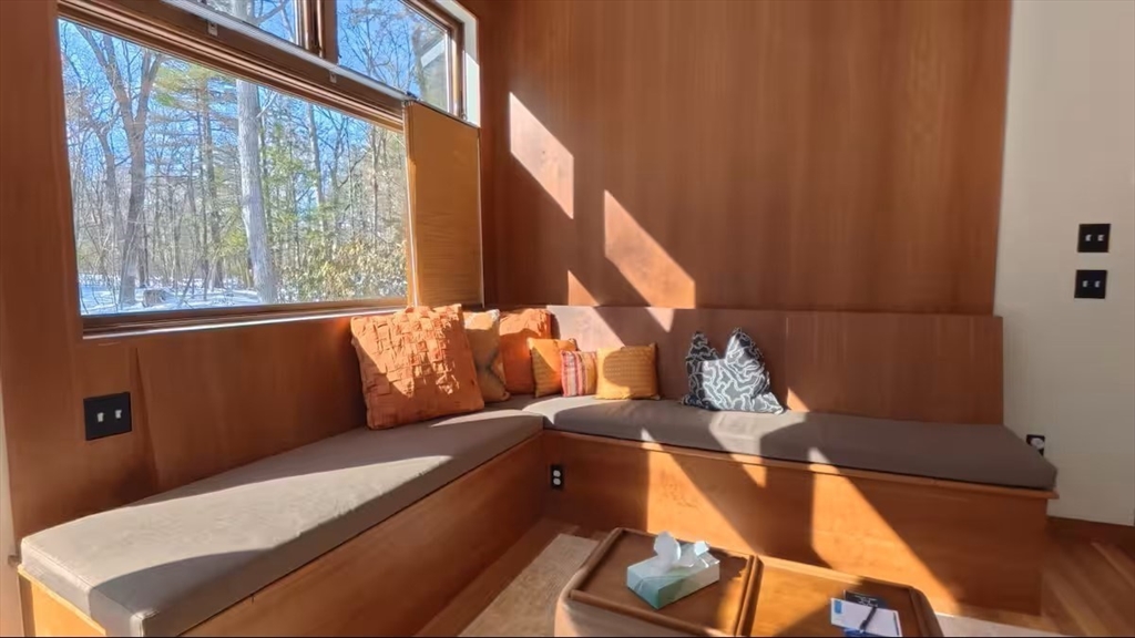 64 Newcomb Road, Unit FURNISHED Stoneham, MA 02180 - Photo 7 of 29