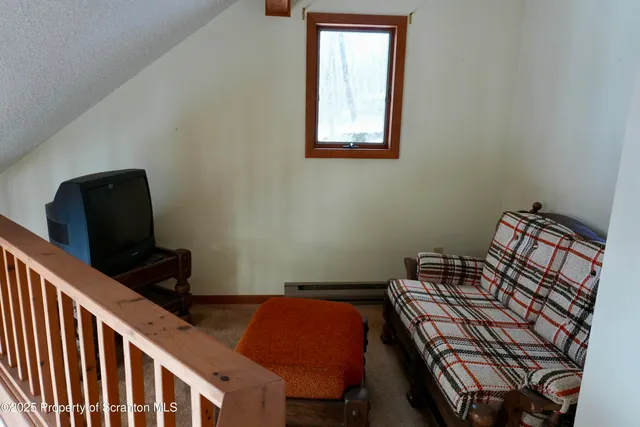 $575,000 | 113 East Shore Drive, Hawley, PA 18428