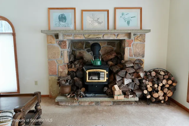 $575,000 | 113 East Shore Drive, Hawley, PA 18428