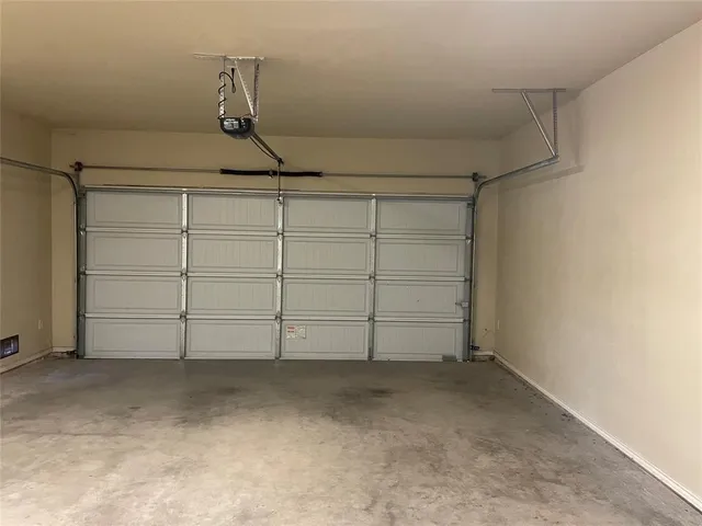 $1,599 | 366 Joanne Loop, Unit B, Buda, TX 78610