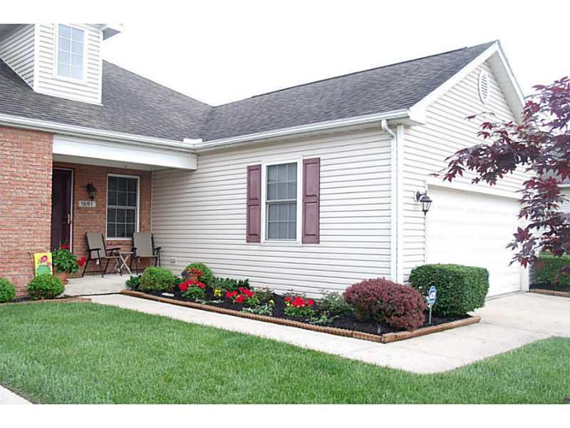 1861 Golfview Drive, Unit 2 Springfield, OH 45503 - Photo 3 of 25