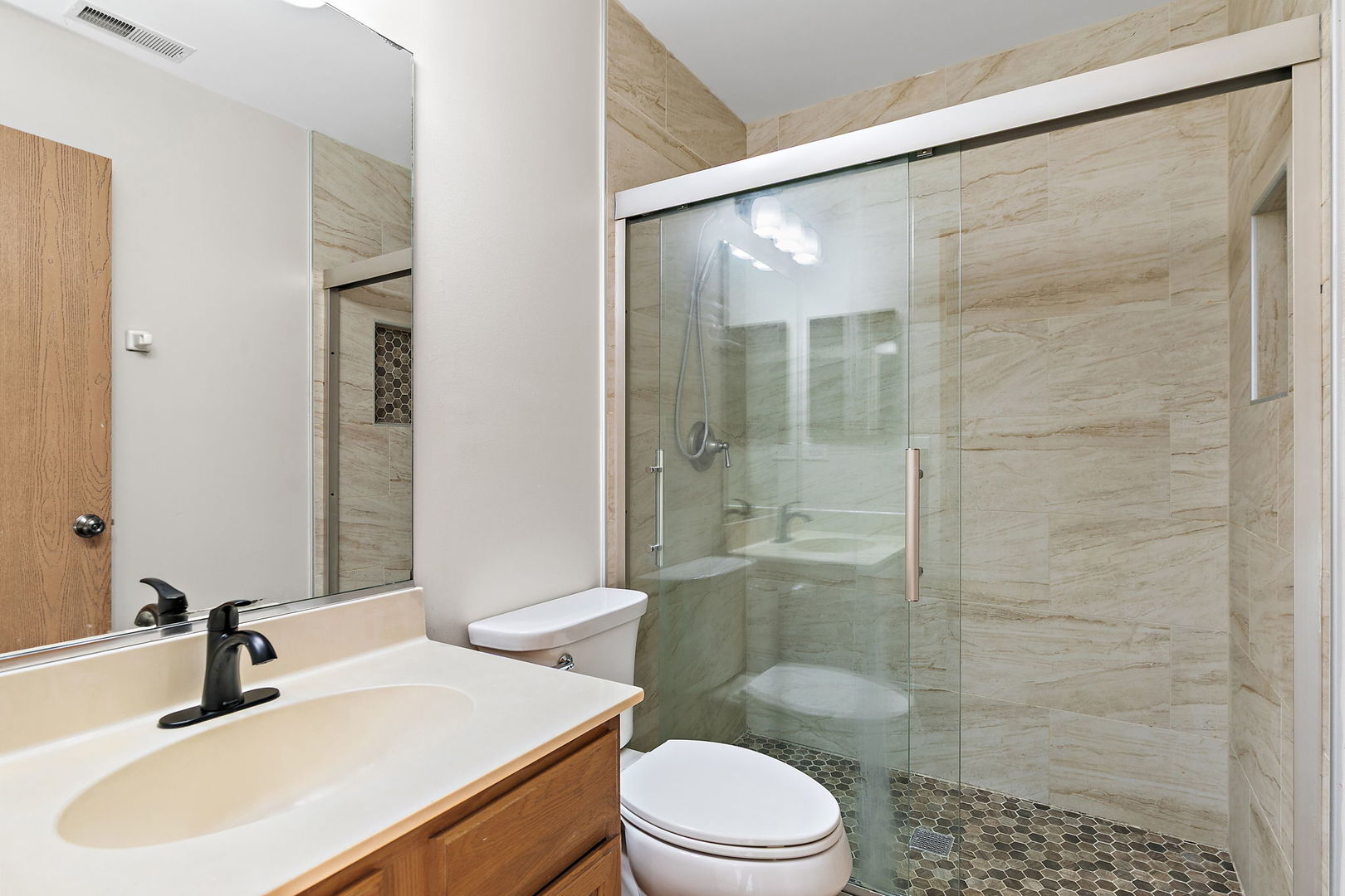 4320 Dillon Street Plano, IL 60545 - Photo 19 of 26